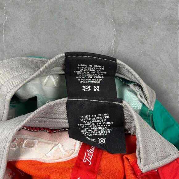 Green and Red Titleist Pro V1 Foot Joy Strap Back Golf Caps - Adjustable - Picture 8 of 8